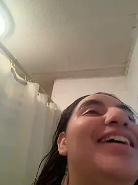 mamifresita online show from 11.19.25