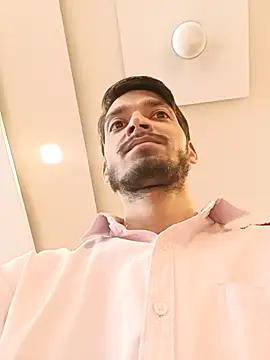 Tarun 0026 online show from 10.04.25