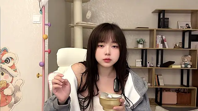 Chenjing0 online show from 10.29.25