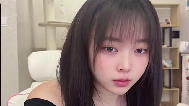 Chenjing0 online show from 11.29.25