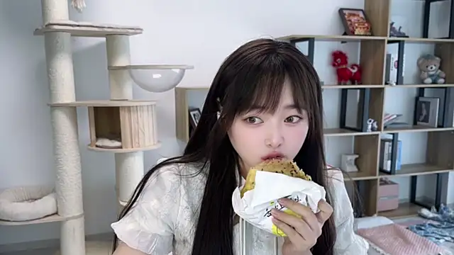 Chenjing0 online show from 04.26.26