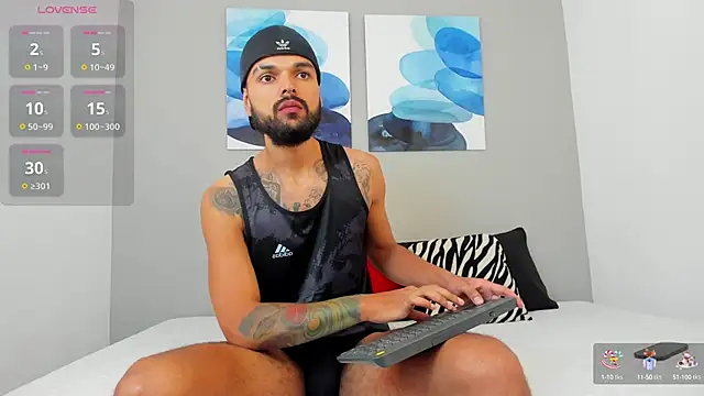 Emilio Wolf online show from 02.08.25