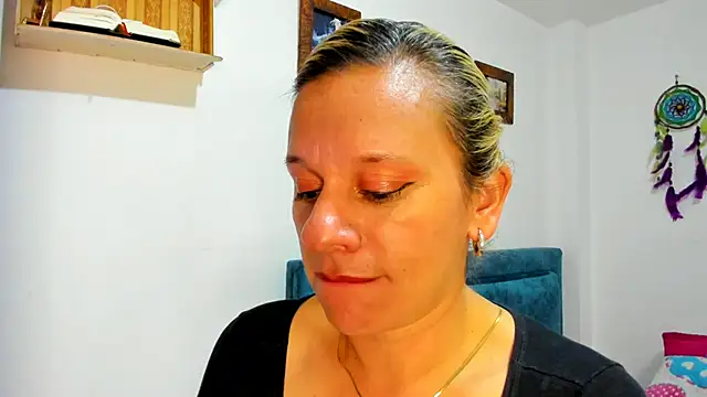 Snapshot of sofi_saliva2511 chatting on 01.16.25 sofi saliva2511 online show from 01.16.25