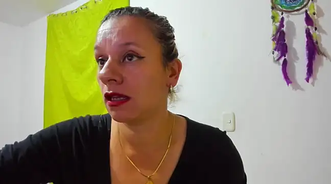Snapshot of sofi_saliva2511 chatting on 01.24.25 sofi saliva2511 online show from 01.24.25