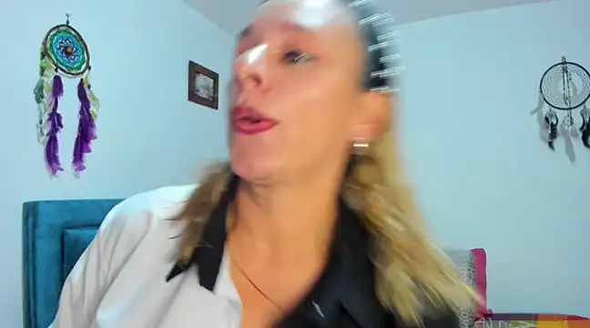 Snapshot of sofi_saliva2511 chatting on 02.08.25 sofi saliva2511 online show from 02.08.25