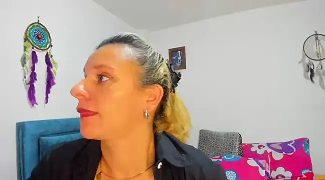 Snapshot of sofi_saliva2511 chatting on 02.10.25 sofi saliva2511 online show from 02.10.25