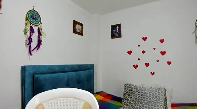 Snapshot of sofi_saliva2511 chatting on 02.18.25 sofi saliva2511 online show from 02.18.25