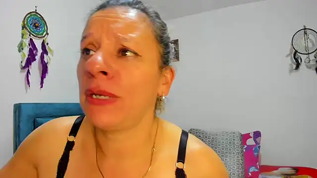 Snapshot of sofi_saliva2511 chatting on 03.20.25 sofi saliva2511 online show from 03.20.25
