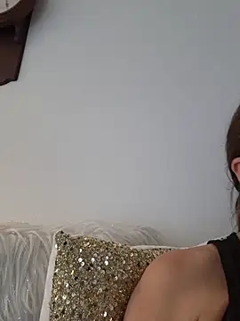 karina warthon online show from 05.04.26