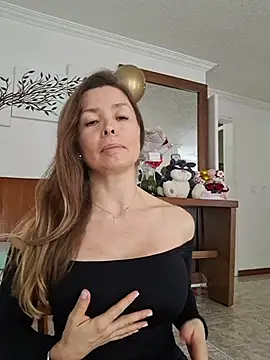 karina warthon online show from 07.06.26