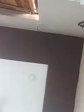 Snapshot of Abony_femboy chatting on 11.28.25 Abony femboy online show from 11.28.25