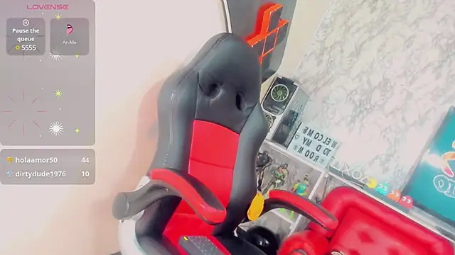 Snapshot of Gisele_fox chatting on 03.18.25 Gisele fox online show from 03.18.25