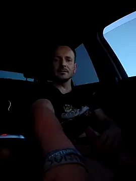 Snapshot of Geiler_Staender chatting on 11.23.25 Geiler Staender online show from 11.23.25