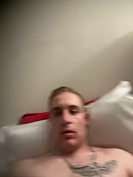 Snapshot of Golden_Alex chatting on 11.24.25 Golden Alex online show from 11.24.25