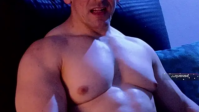 Snapshot of life_warrior chatting on 02.03.25 life warrior online show from 02.03.25