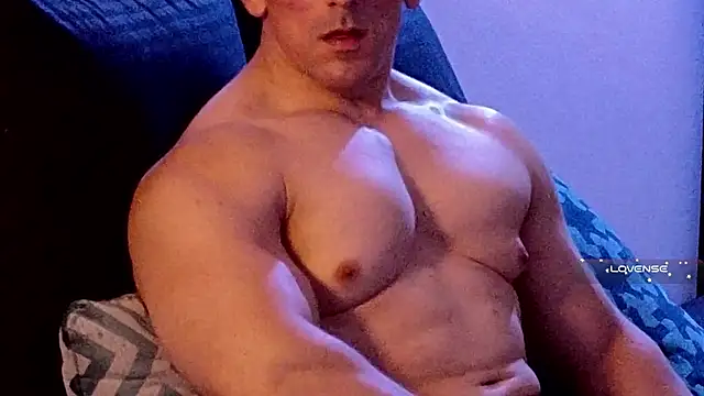 Snapshot of life_warrior chatting on 03.09.25 life warrior online show from 03.09.25