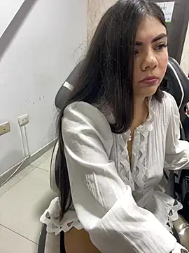 lia ros online show from 01.05.25