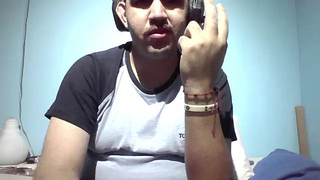 Snapshot of Elrep_tile chatting on 01.31.25 Elrep tile online show from 01.31.25