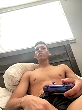 leisurelycriminal online show from 10.04.25