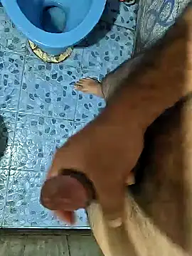 Snapshot of indian_2323 chatting on 01.01.25 indian 2323 online show from 01.01.25