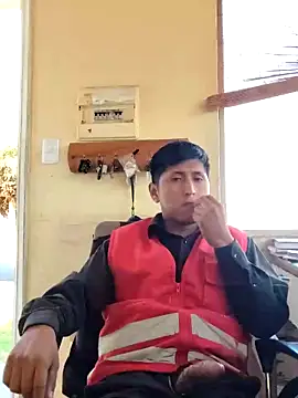 Snapshot of securityhot chatting on 02.28.25 securityhot online show from 02.28.25