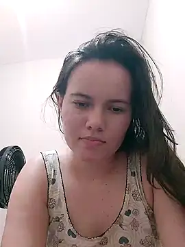 Snapshot of camillebr chatting on 02.07.25 camillebr online show from 02.07.25