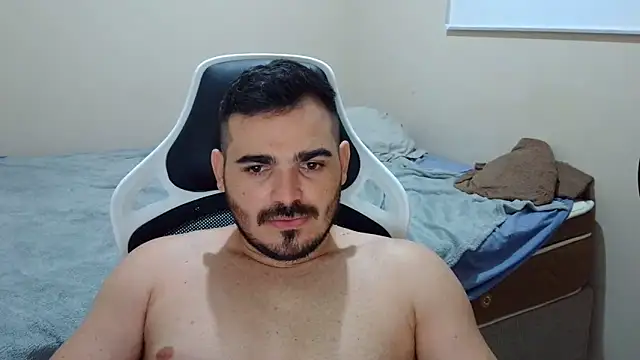 Snapshot of camillebr chatting on 03.23.25 camillebr online show from 03.23.25