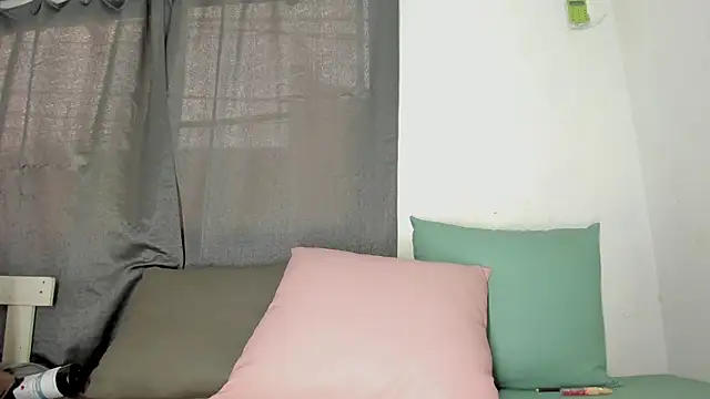 Snapshot of maison_sofia1 chatting on 01.17.25 maison sofia1 online show from 01.17.25