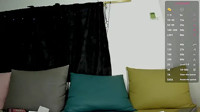 Snapshot of maison_sofia1 chatting on 03.08.25 maison sofia1 online show from 03.08.25