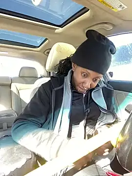 Yoshibaby2670 online show from 02.25.25