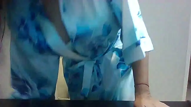 Snapshot of tantragoddess chatting on 03.13.25 tantragoddess online show from 03.13.25