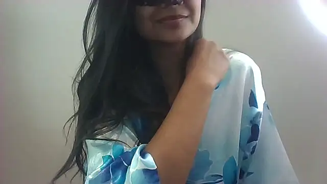 Snapshot of tantragoddess chatting on 03.13.25 tantragoddess online show from 03.13.25