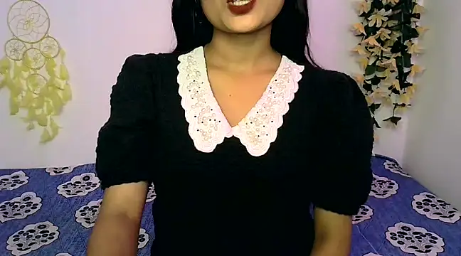 Snapshot of SIYA_MAVI chatting on 01.08.25 SIYA MAVI online show from 01.08.25