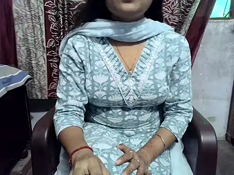 SIYA MAVI online show from 05.02.26