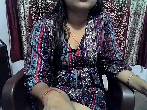 SIYA MAVI online show from 05.06.26