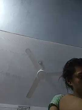 Snapshot of 124pakhi chatting on 06.18.26 124pakhi online show from 06.18.26