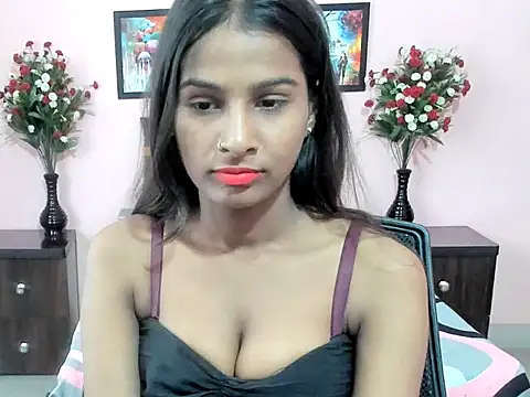 Snapshot of Melis_Sandra chatting on 07.31.26 Melis Sandra online show from 07.31.26
