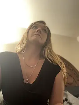 Kitty DaCocks online show from 04.24.26