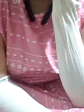 Snapshot of mallupriyapriya chatting on 01.29.25 mallupriyapriya online show from 01.29.25