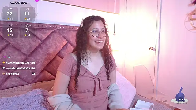 Snapshot of Charlotte__Miller chatting on 02.14.25 Charlotte Miller online show from 02.14.25