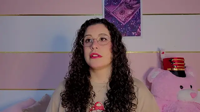 Snapshot of Charlotte__Miller chatting on 02.03.26 Charlotte Miller online show from 02.03.26