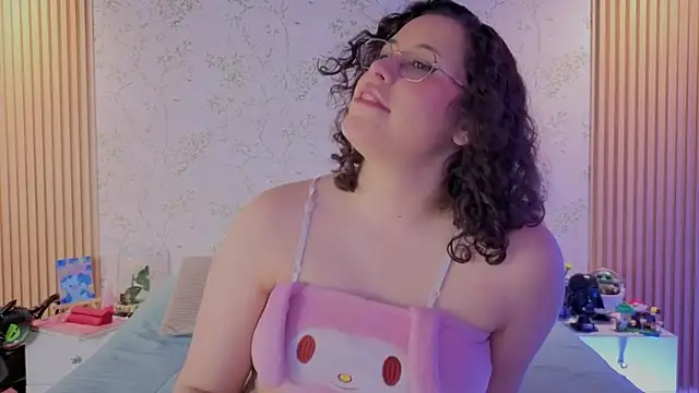 Charlotte  Miller online show from 07.06.26