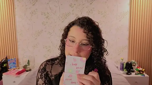 Charlotte  Miller online show from 07.23.26