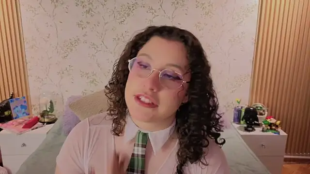 Charlotte  Miller online show from 07.30.26