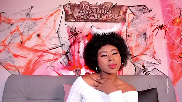 violeta ruiz  online show from 10.21.25