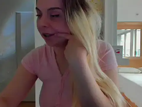 HappyIva online show from 01.21.25