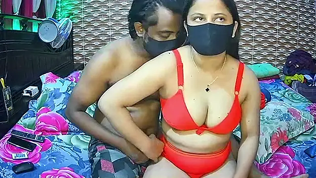 Hot Nila online show from 06.21.26