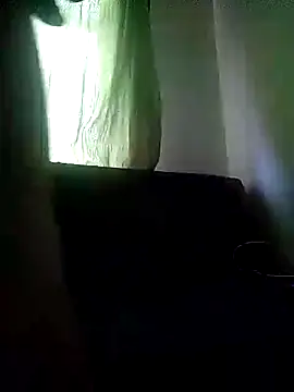 Snapshot of escorpio50jt chatting on 12.04.25 escorpio50jt online show from 12.04.25