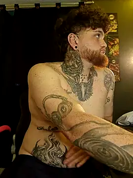 Snapshot of Ragnar_Larssen chatting on 01.07.25 Ragnar Larssen online show from 01.07.25