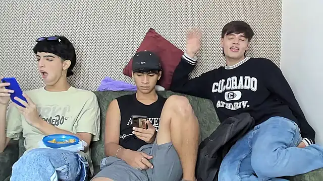 Snapshot of jhoseth_sexxx18 chatting on 02.10.25 jhoseth sexxx18 online show from 02.10.25